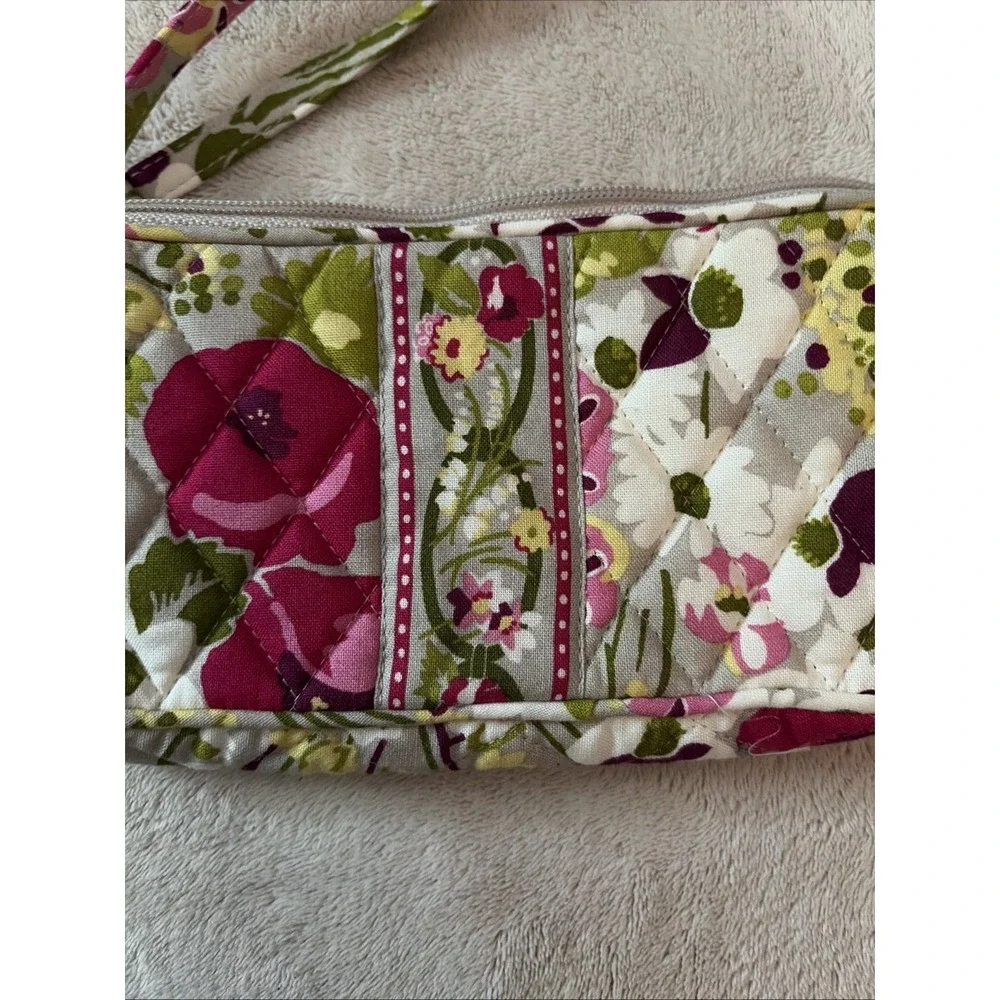 Boho Vera Bradley‎ Retired Make Me Blush Quilted Wristlet Wallet 7
